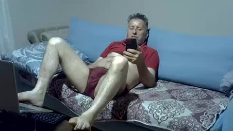 Snapshot of bluehot59 chatting on 06-29-26, 06:19 blue online show from 06-29-26, 06:19