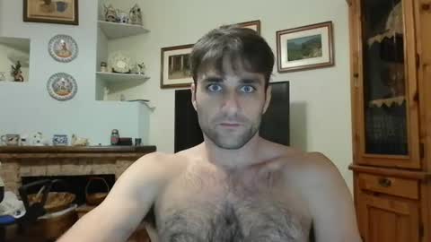 bluejoee online show from 06-18-26, 04:22