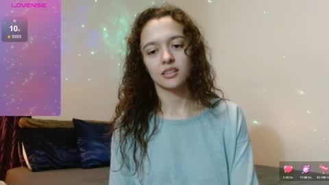 Snapshot of bluevixen7 chatting on 12-28-24, 10:03 bluevixen7 online show from 12-28-24, 10:03