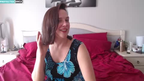 Snapshot of bluexstacey chatting on 11-27-25, 06:48 Stacey online show from 11-27-25, 06:48