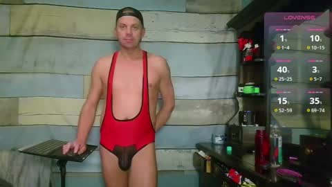 Snapshot of blueyes_hung1 chatting on 06-26-26, 08:30 Fun Boi online show from 06-26-26, 08:30