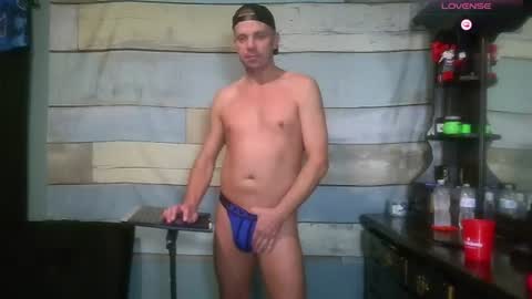 Snapshot of blueyes_hung1 chatting on 07-26-26, 05:48 Fun Boi online show from 07-26-26, 05:48