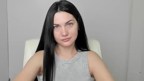 Kelly online show from 10-06-25, 05:27