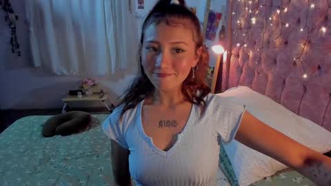 Snapshot of blumasweet chatting on 12-31-24, 03:34 Bluma Sweet online show from 12-31-24, 03:34