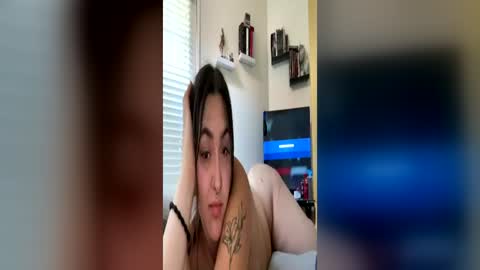 bluntbaby4 online show from 06-25-26, 08:57