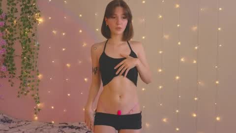 blush_and_breathe online show from 05-24-26, 06:40