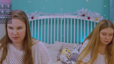 Ellie3 online show from 12-23-24, 03:33