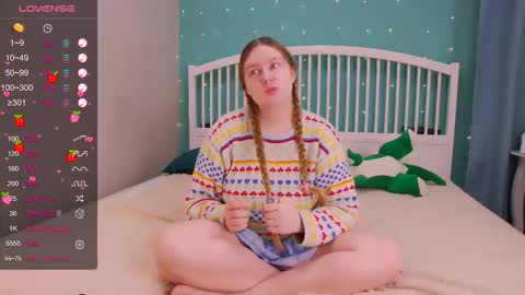 Ellie3 online show from 11-22-25, 08:08