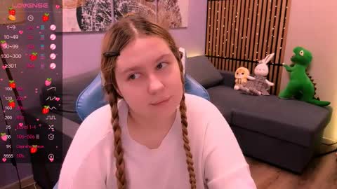 Ellie3 online show from 11-24-25, 09:31