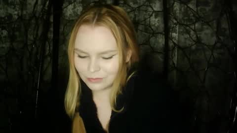 blushing_star online show from 10-09-25, 04:38