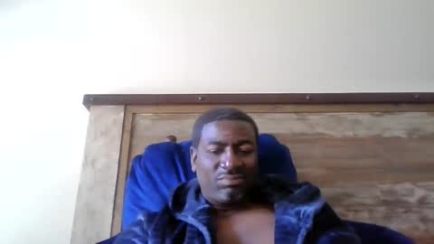 bluuthunder1914 online show from 05-18-26, 02:01