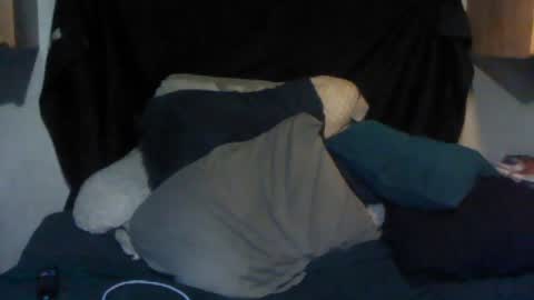 Snapshot of bmoney_fun chatting on 08-06-26, 12:23 bmoney_fun online show from 08-06-26, 12:23