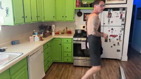 Snapshot of bnczuperzexy chatting on 11-25-25, 09:59 ZuperZexyZounds online show from 11-25-25, 09:59