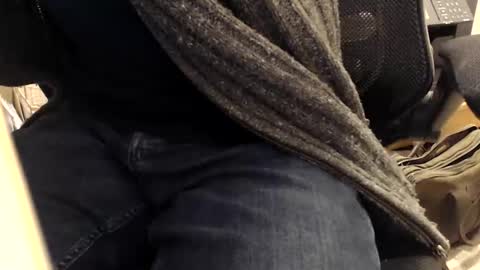 Snapshot of bobbuild chatting on 10-15-25, 08:47 bobbuild online show from 10-15-25, 08:47