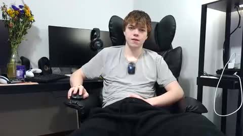 bobby72738 online show from 02-16-26, 04:41