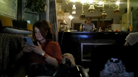Snapshot of bobbyandsadie chatting on 04-07-26, 03:07 Bobby and Sadie online show from 04-07-26, 03:07