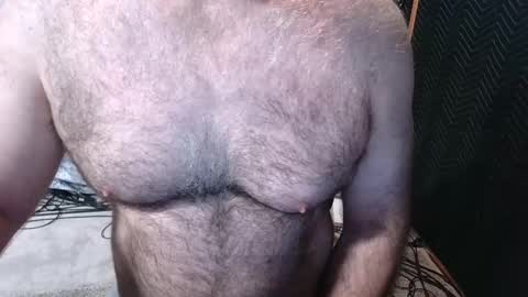BobbyHill27b online show from 05-01-26, 02:32