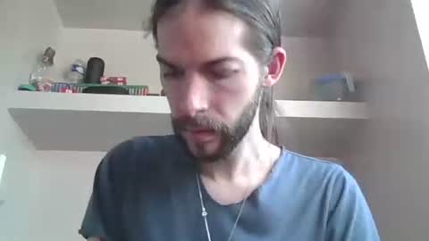 Snapshot of bobbysinger2009 chatting on 10-26-25, 01:28 bobbysinger2009 online show from 10-26-25, 01:28