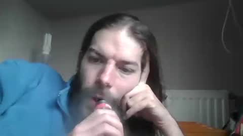 Snapshot of bobbysinger2009 chatting on 12-04-25, 12:58 bobbysinger2009 online show from 12-04-25, 12:58