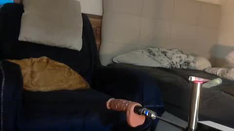 bobbytoyyboy online show from 03-02-25, 05:36