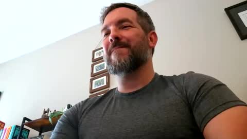 Bobchmw online show from 05-13-26, 01:41