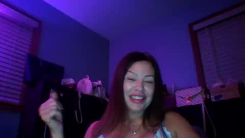 milf online show from 11-20-25, 05:40