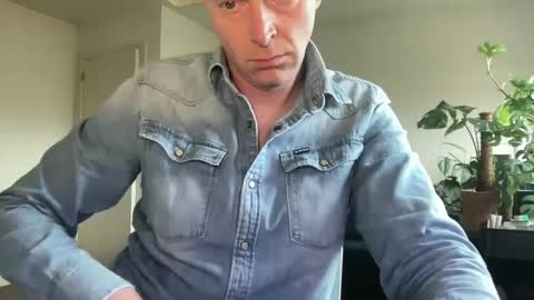 ask me online show from 03-11-25, 03:12