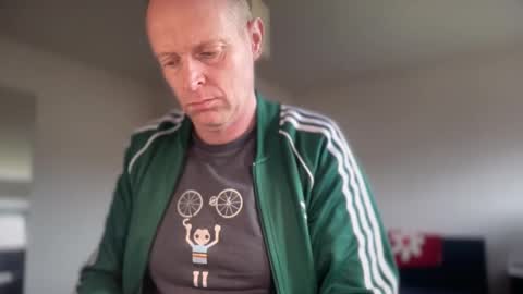 ask me online show from 02-02-26, 10:03