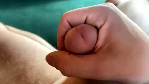 Nail and Olivia online show from 11-19-25, 10:26