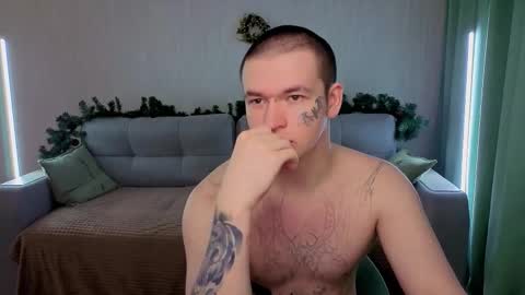 ALEXPVT IS OPEN online show from 01-09-26, 01:47