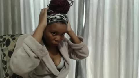 Snapshot of boitylips chatting on 05-24-26, 02:33 boitylips online show from 05-24-26, 02:33