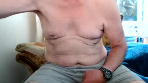 Snapshot of bolbil1 chatting on 06-21-26, 05:37 bolbil1 online show from 06-21-26, 05:37