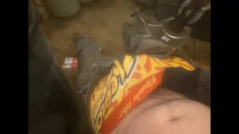 bombinshaman online show from 11-25-25, 04:51