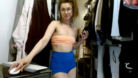 Snapshot of bombshellbaeby chatting on 05-24-26, 10:48 BombshellBaeby online show from 05-24-26, 10:48