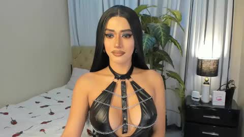 bombshelllaurax online show from 03-03-25, 07:21