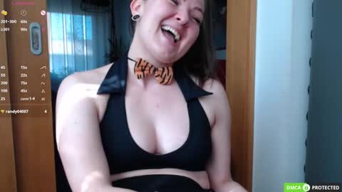 Snapshot of bon_appetits69 chatting on 03-03-25, 11:44 Luthien online show from 03-03-25, 11:44