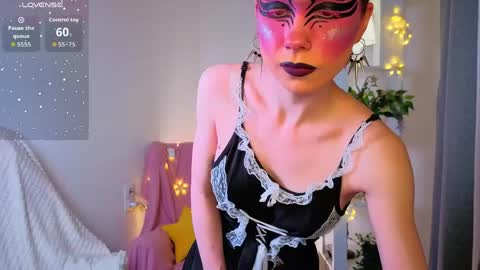 Karen online show from 04-26-26, 01:53