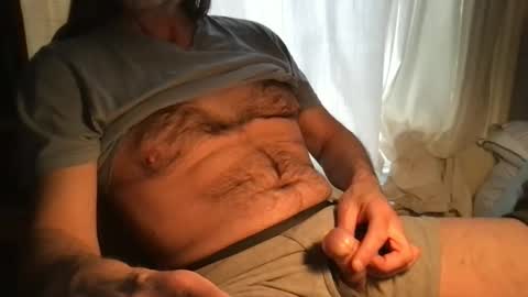 Snapshot of bonderbarney chatting on 04-21-26, 10:23 BonderBarney online show from 04-21-26, 10:23