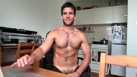 Snapshot of bondi333 chatting on 01-30-25, 04:16 Bondi online show from 01-30-25, 04:16