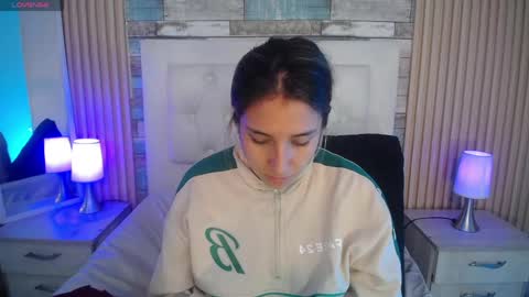 bonnali_lune online show from 04-27-26, 08:40