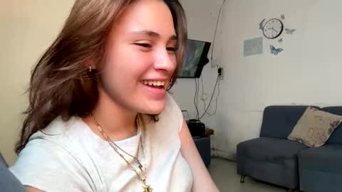 Snapshot of bonni_bluee chatting on 05-25-26, 02:34 Bonnie online show from 05-25-26, 02:34
