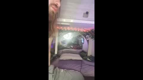 Bonnie and Clyde online show from 11-10-25, 01:15