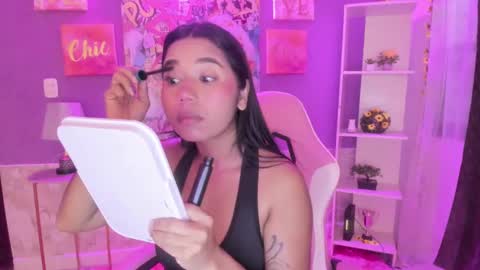 Snapshot of bonnie_benet chatting on 12-09-24, 11:04 Bonnie online show from 12-09-24, 11:04