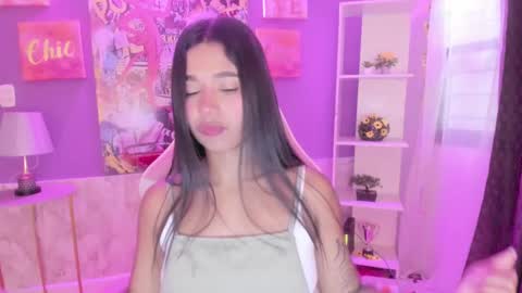 Snapshot of bonnie_benet chatting on 12-11-24, 11:41 Bonnie online show from 12-11-24, 11:41