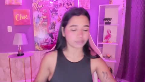 Snapshot of bonnie_benet chatting on 12-20-24, 11:21 Bonnie online show from 12-20-24, 11:21