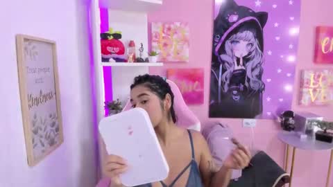 Snapshot of bonnie_benet chatting on 11-03-25, 10:53 Bonnie online show from 11-03-25, 10:53