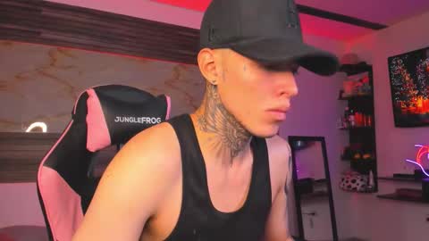 Snapshot of bonnie_bu chatting on 11-20-25, 02:34 becky online show from 11-20-25, 02:34