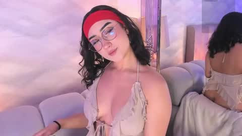 Snapshot of bonnie_foxyy chatting on 04-18-26, 09:04 Bonnie online show from 04-18-26, 09:04