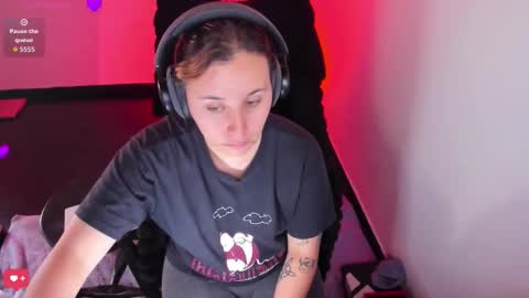 Bonnie Help me reach 500 likes online show from 02-04-26, 06:14