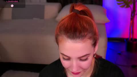 Snapshot of bonniecannon chatting on 03-11-25, 10:18 Grace online show from 03-11-25, 10:18